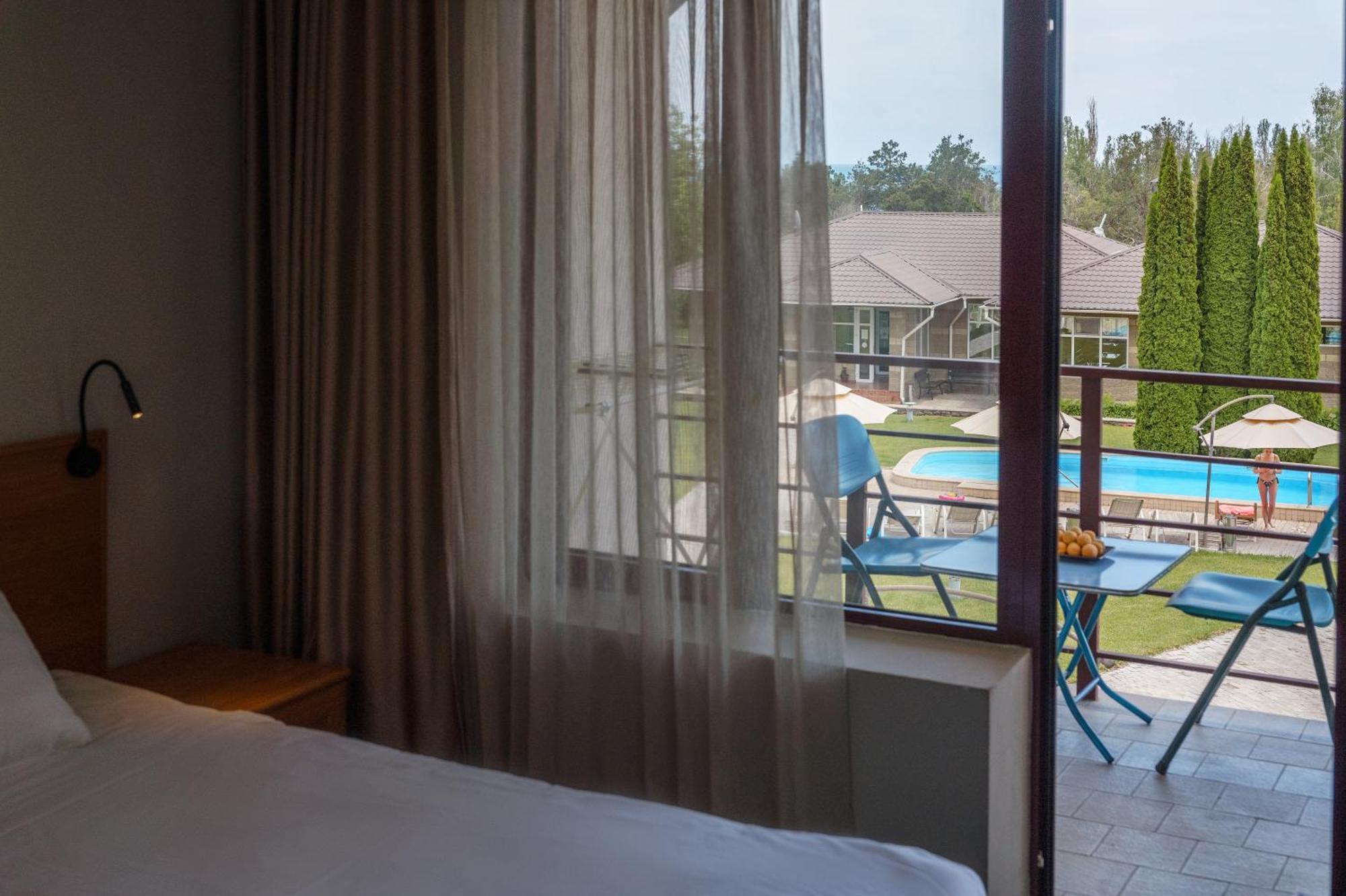 Dolinnka Hotel Cholpon-Ata Bagian luar foto