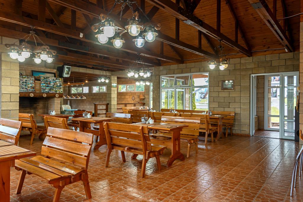 Dolinnka Hotel Cholpon-Ata Bagian luar foto